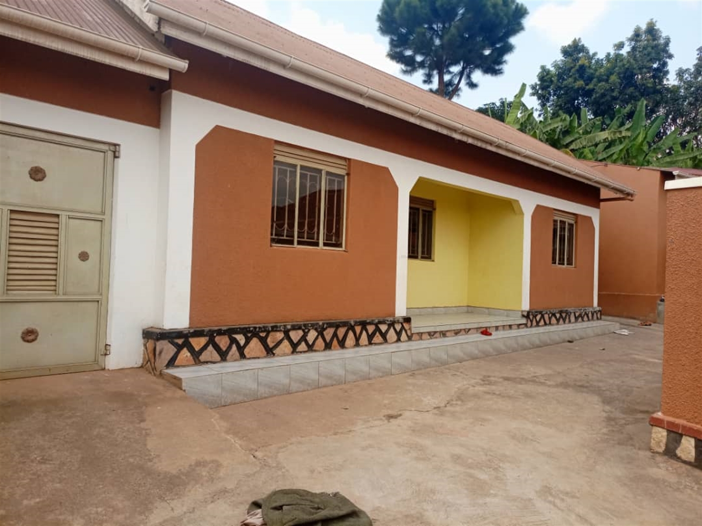 Bungalow for sale in Kawempe Kampala