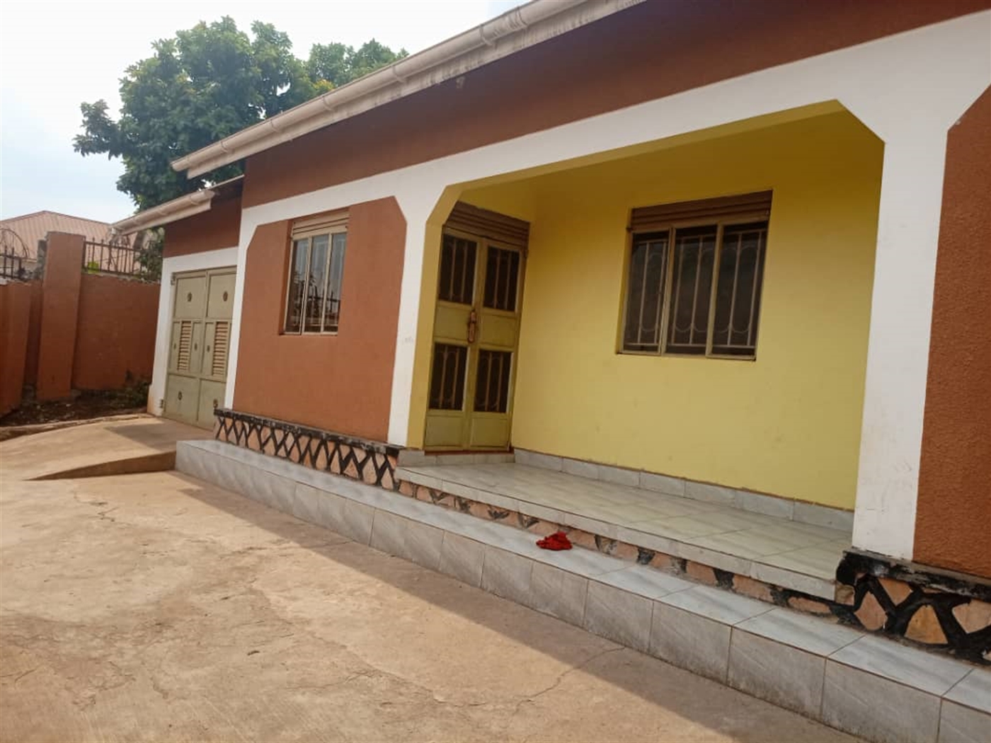 Bungalow for sale in Kawempe Kampala