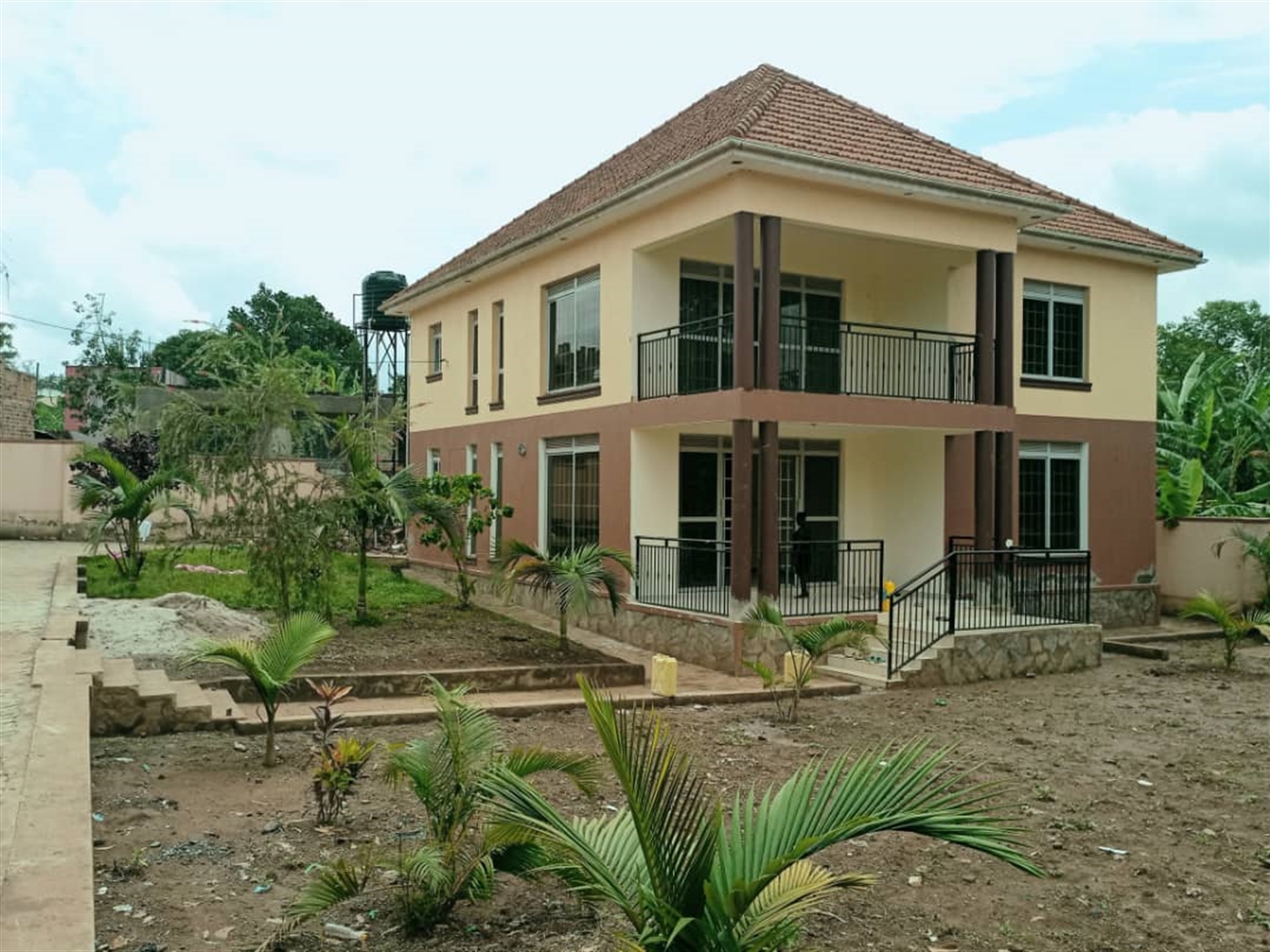 Storeyed house for sale in Kasangati Wakiso