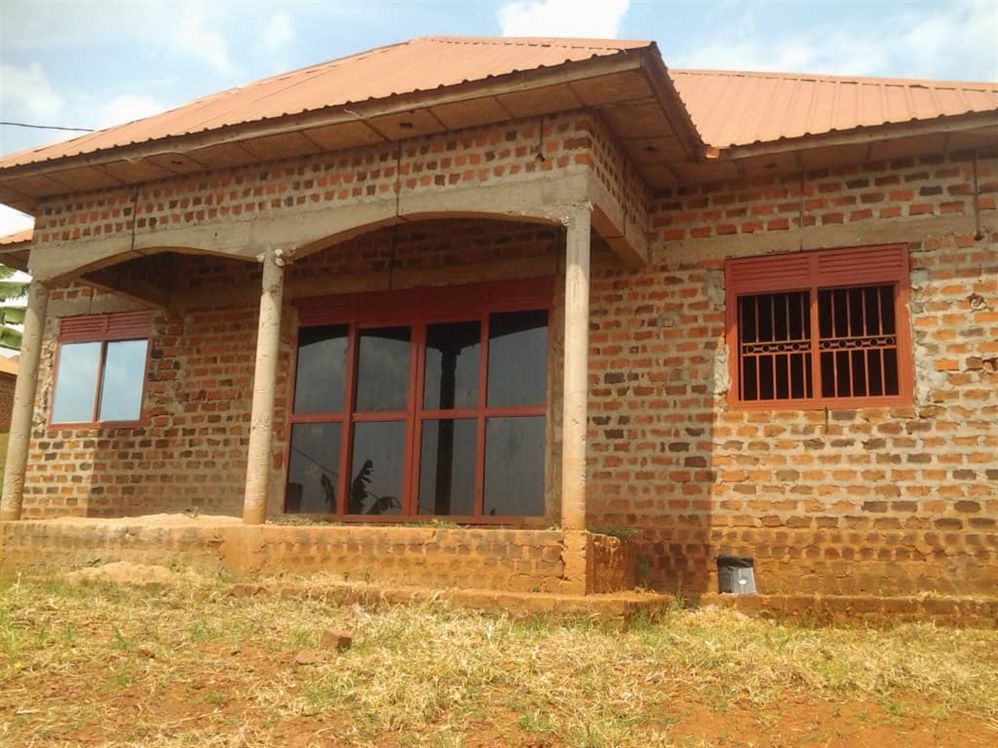 Bungalow for sale in Zana Wakiso