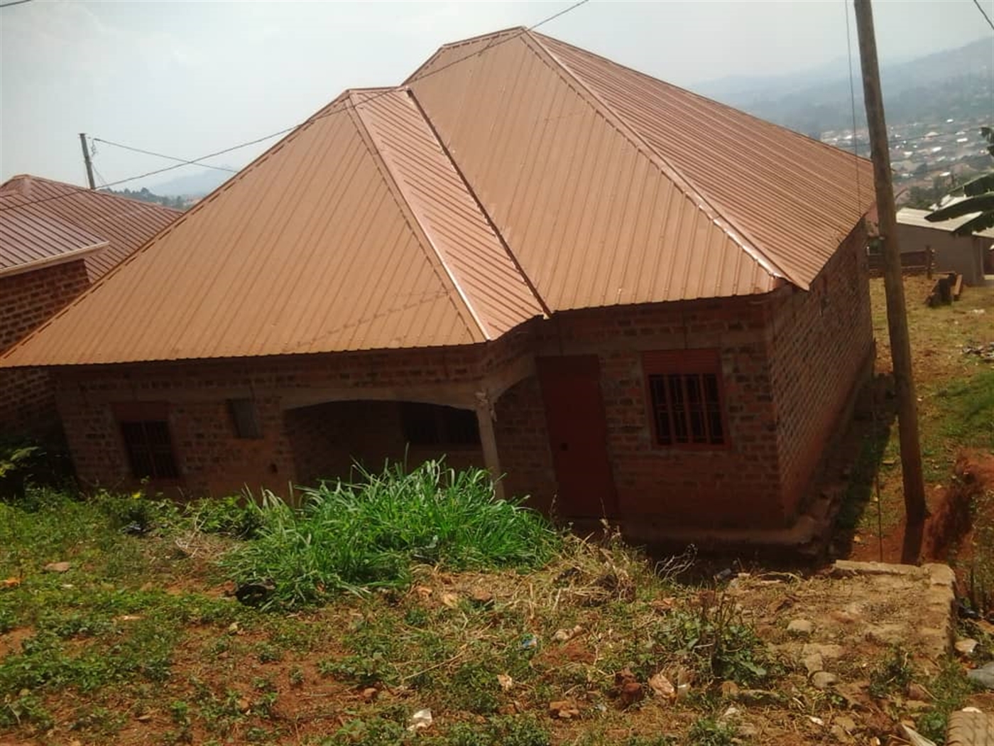 Bungalow for sale in Zana Wakiso