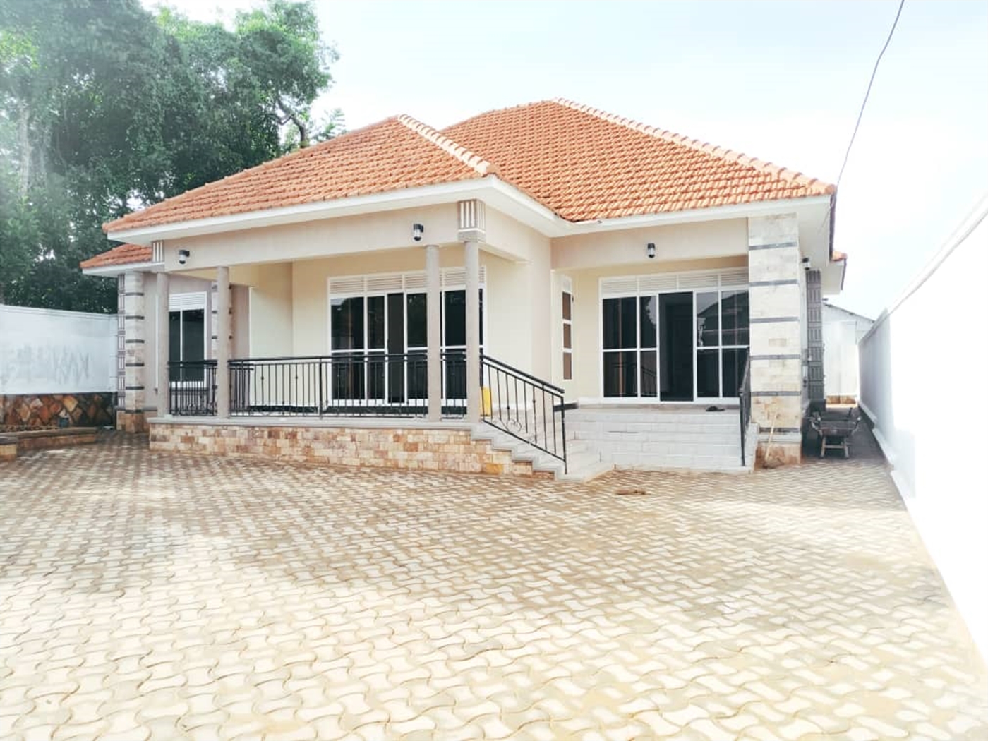 Bungalow for sale in Kira Wakiso