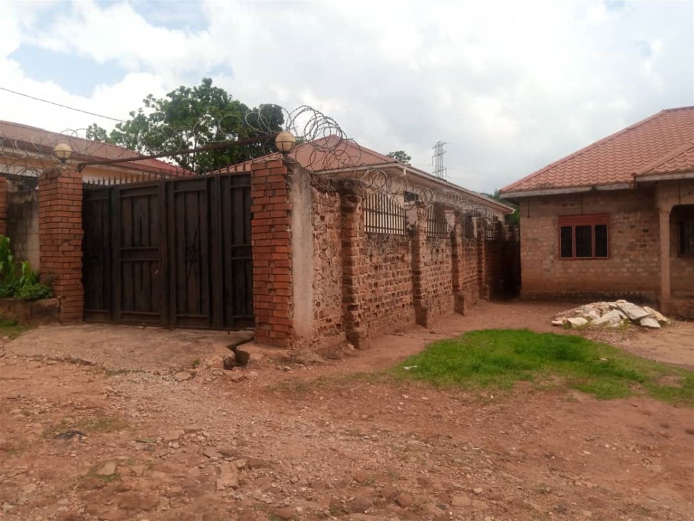 Semi Detached for sale in Mbalwa Wakiso