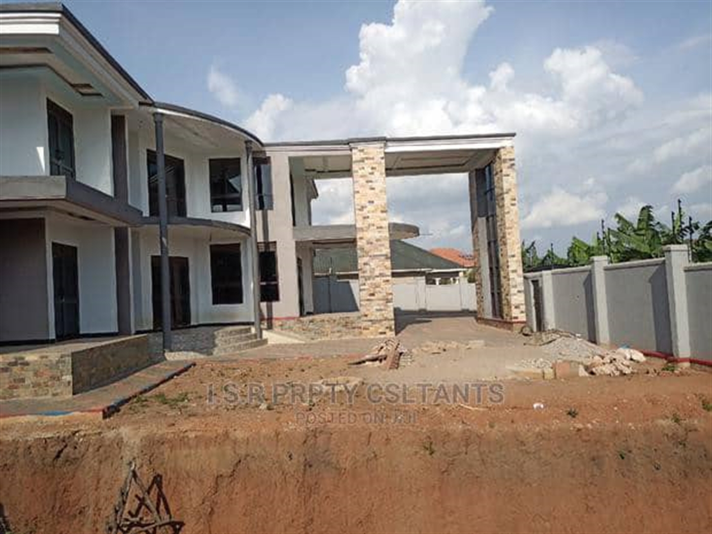 Mansion for sale in Namugongo Wakiso