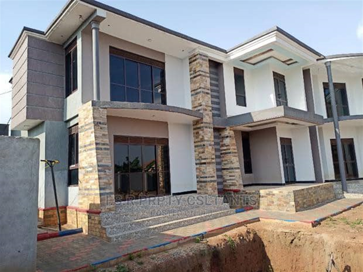 Mansion for sale in Namugongo Wakiso