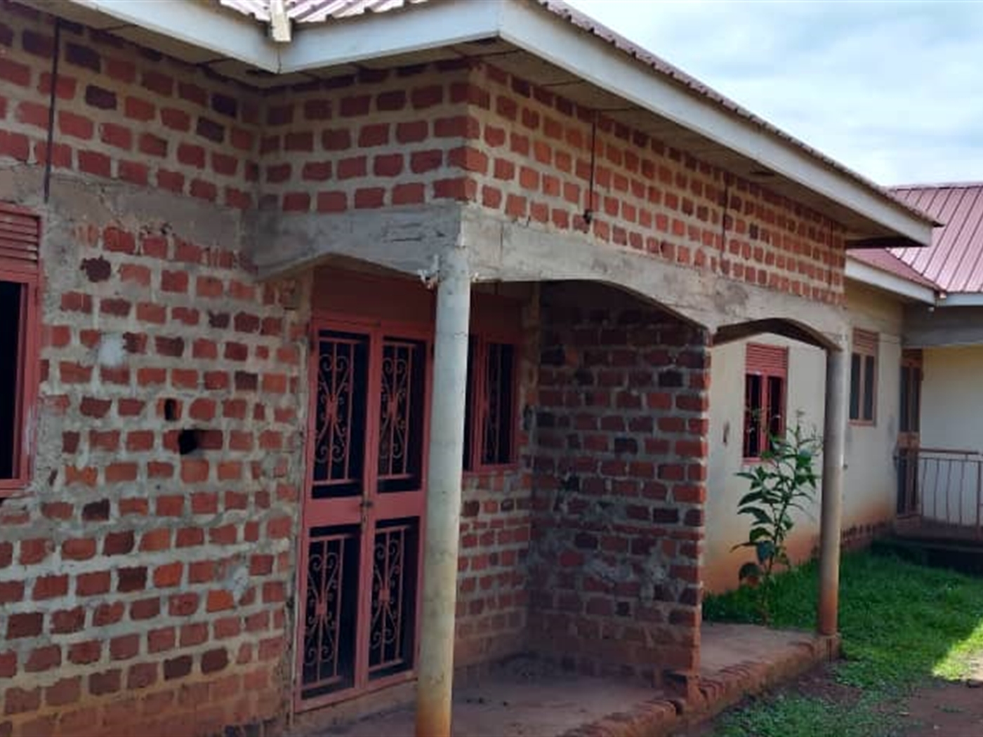 Rental units for sale in Seeta Mukono