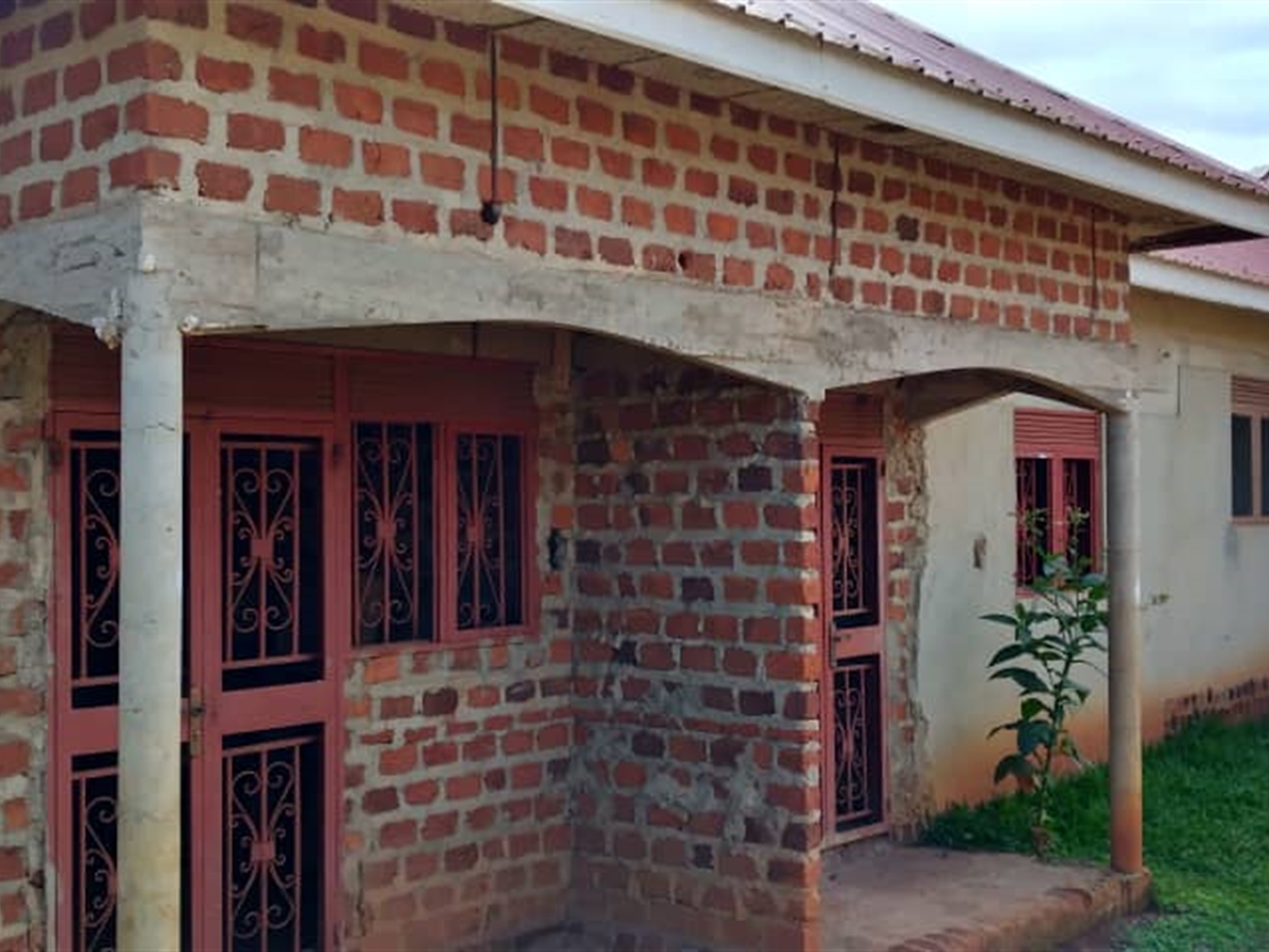 Rental units for sale in Seeta Mukono