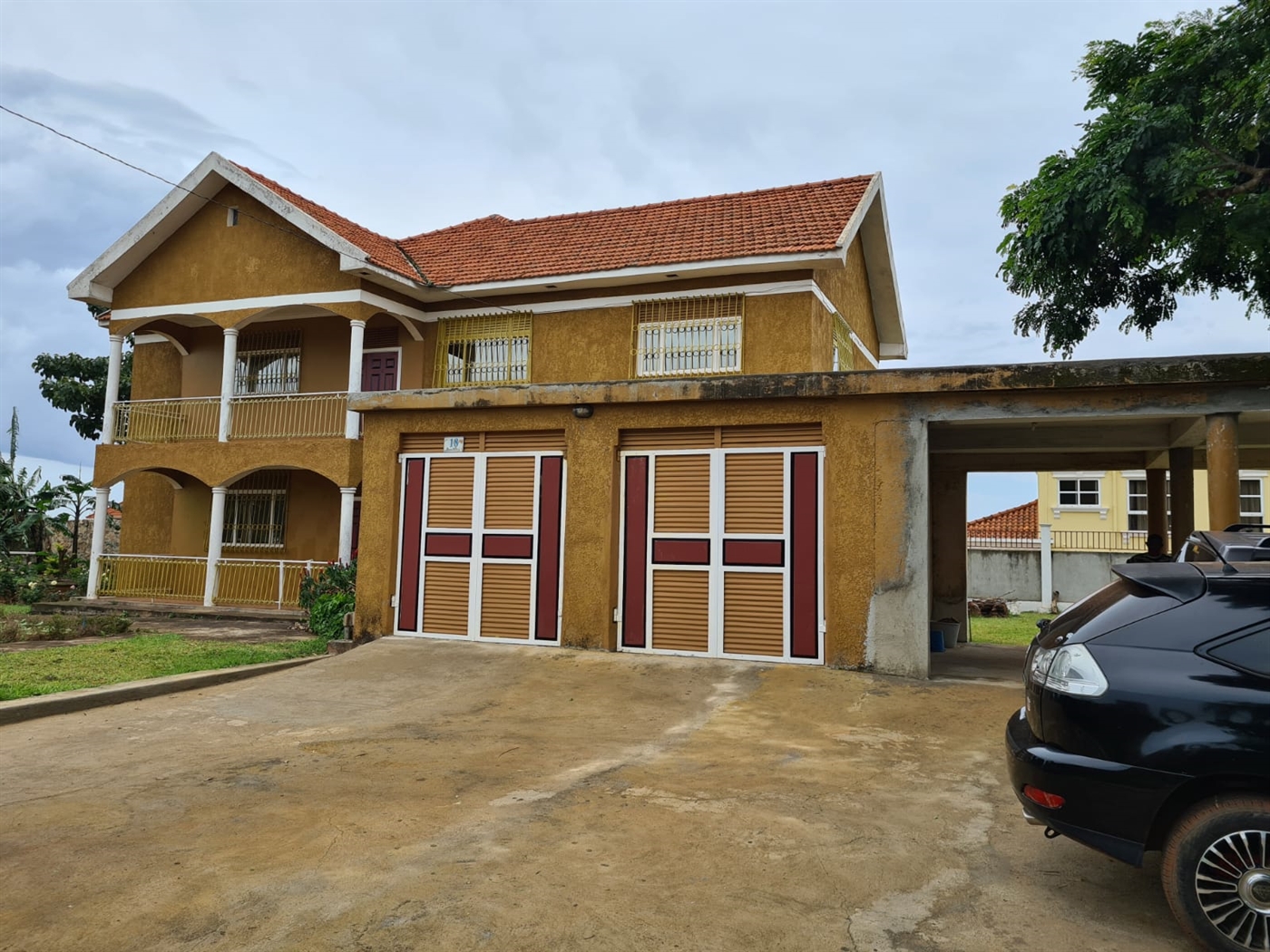 Storeyed house for sale in Akright Wakiso