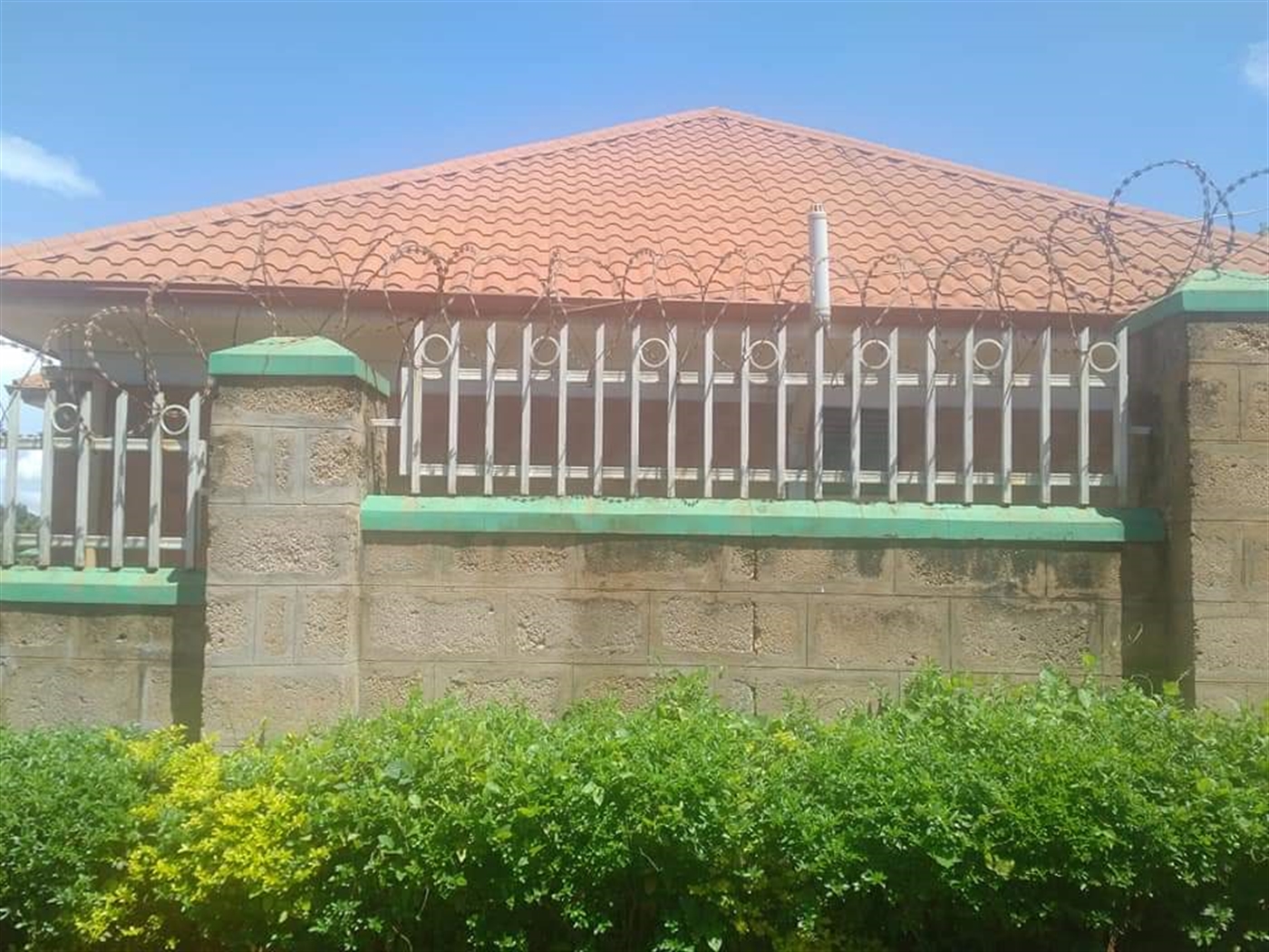 Bungalow for sale in Seguku Wakiso