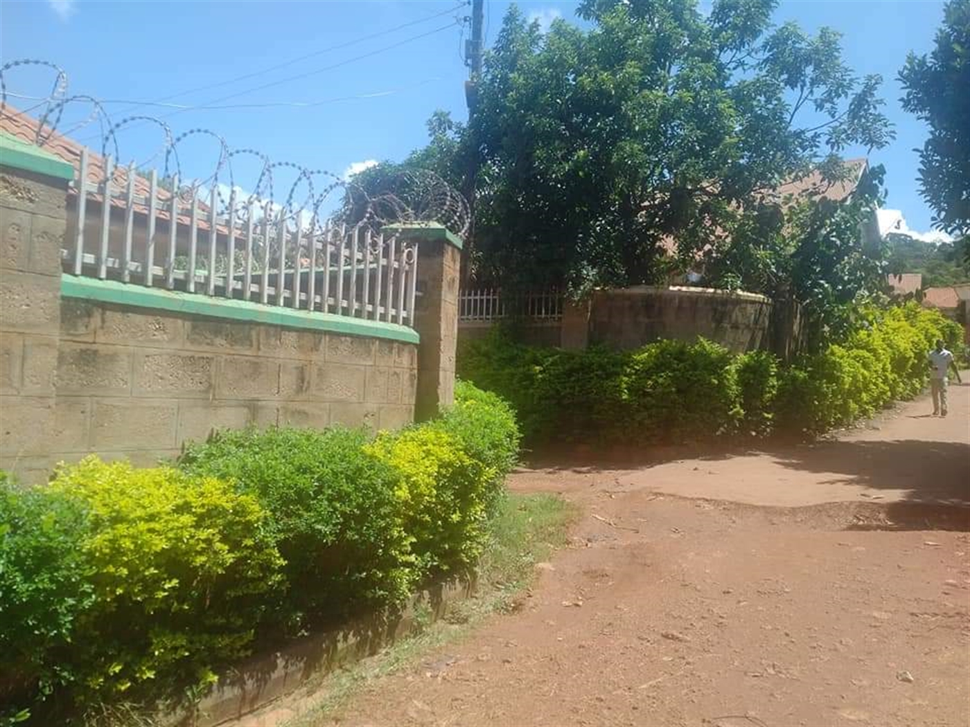 Bungalow for sale in Seguku Wakiso