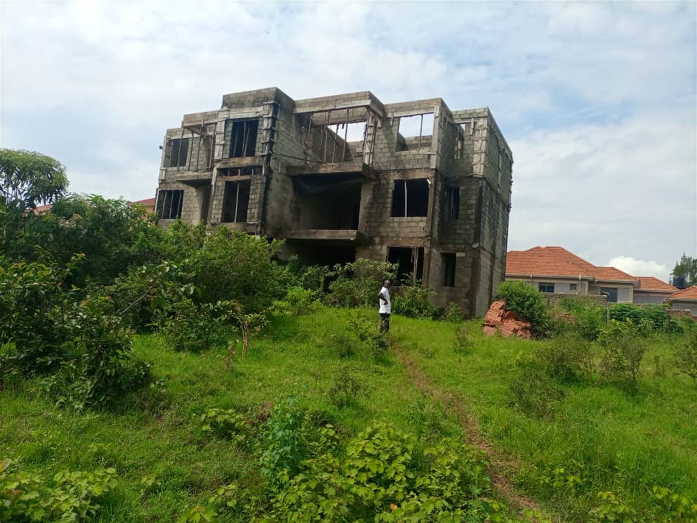 Shell House for sale in Bweyogerere Wakiso