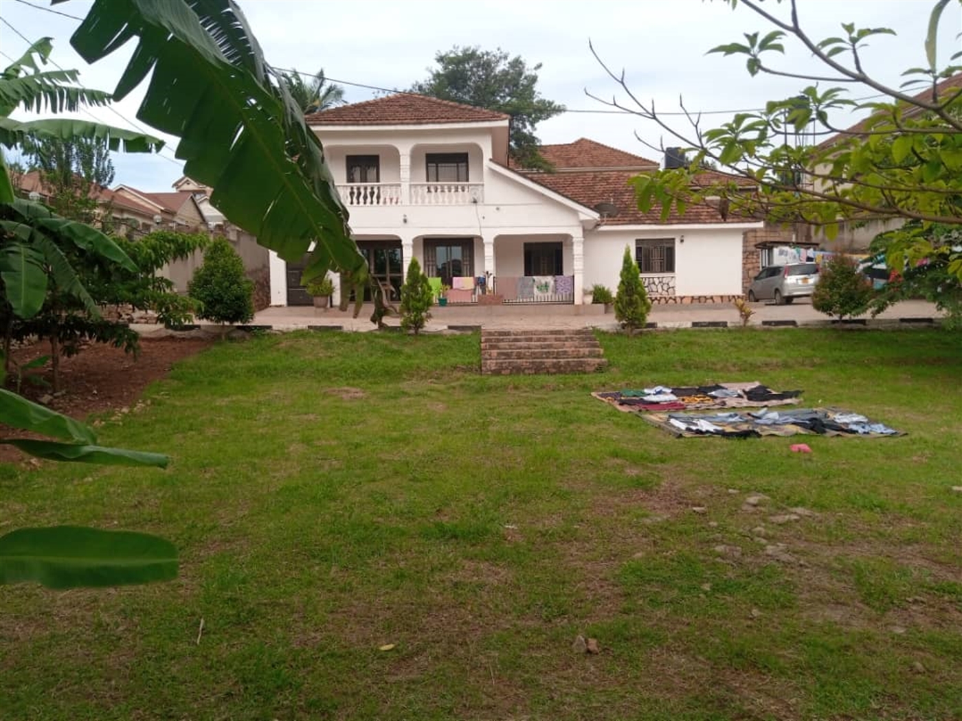 Storeyed house for sale in Namugongo Wakiso