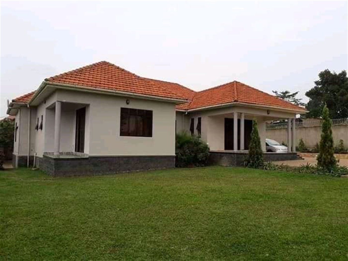 Bungalow for sale in Gayaza Wakiso