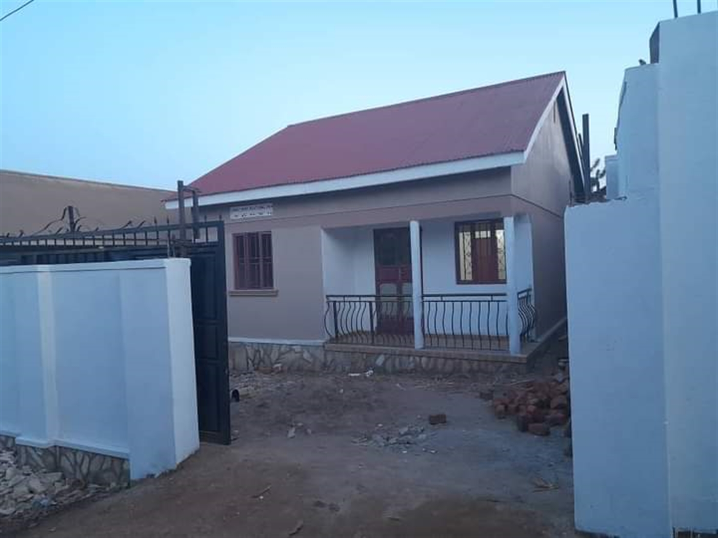 Bungalow for sale in Nansana Wakiso