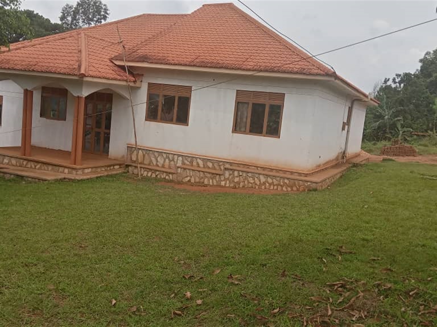 Bungalow for sale in Wakisotowncenter Wakiso