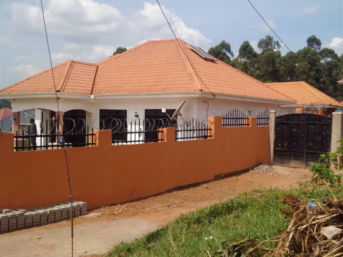 Bungalow for sale in Kawanda Wakiso