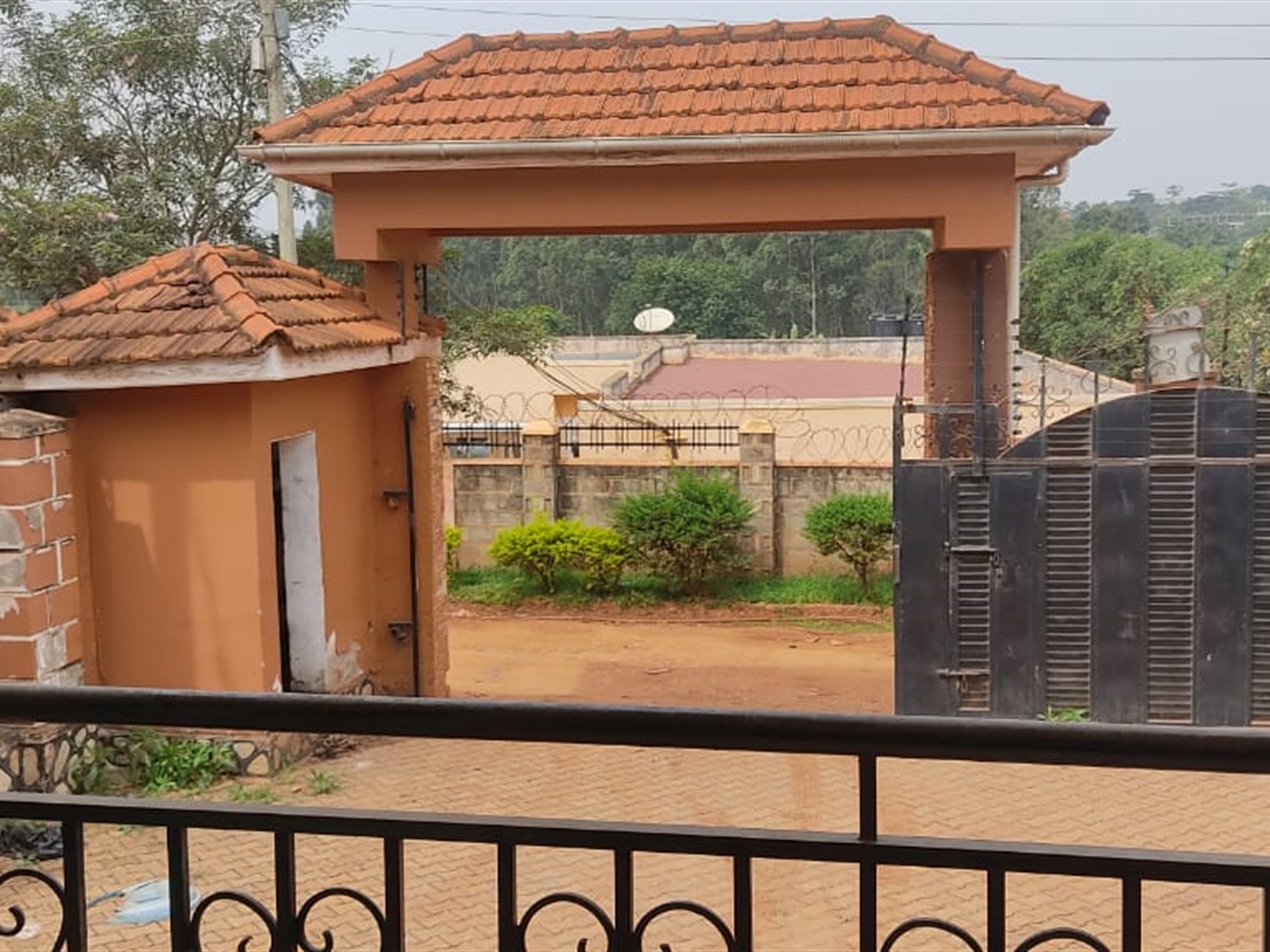 Town House for sale in Najjera Wakiso