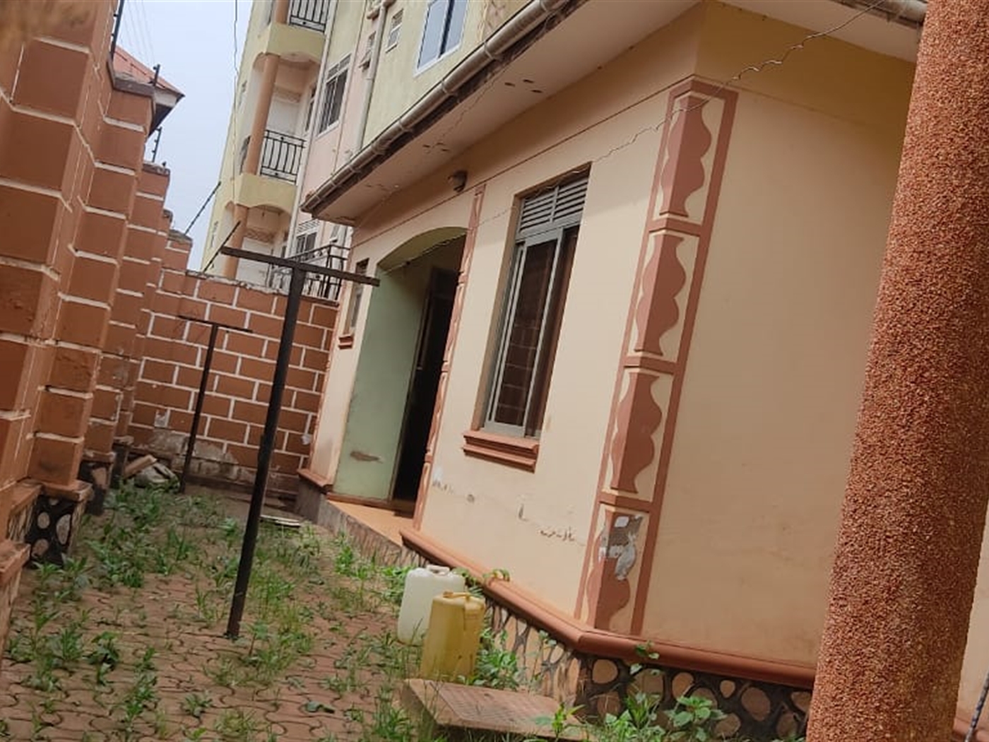 Town House for sale in Najjera Wakiso