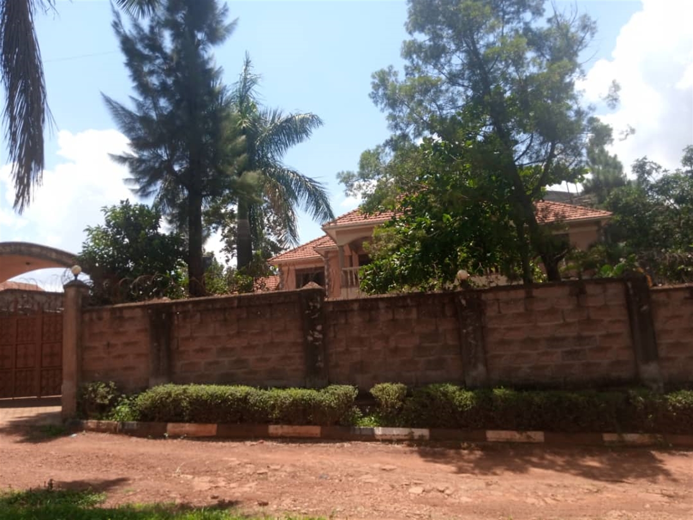 Multipurpose Land for sale in Ntinda Kampala