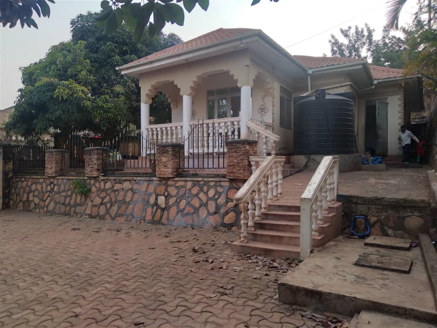 Penthouse for sale in Seguku Wakiso