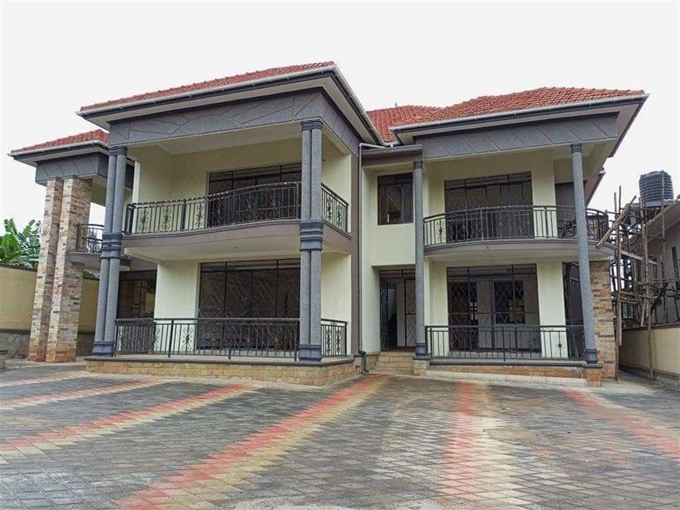 Storeyed house for sale in Najjera Wakiso