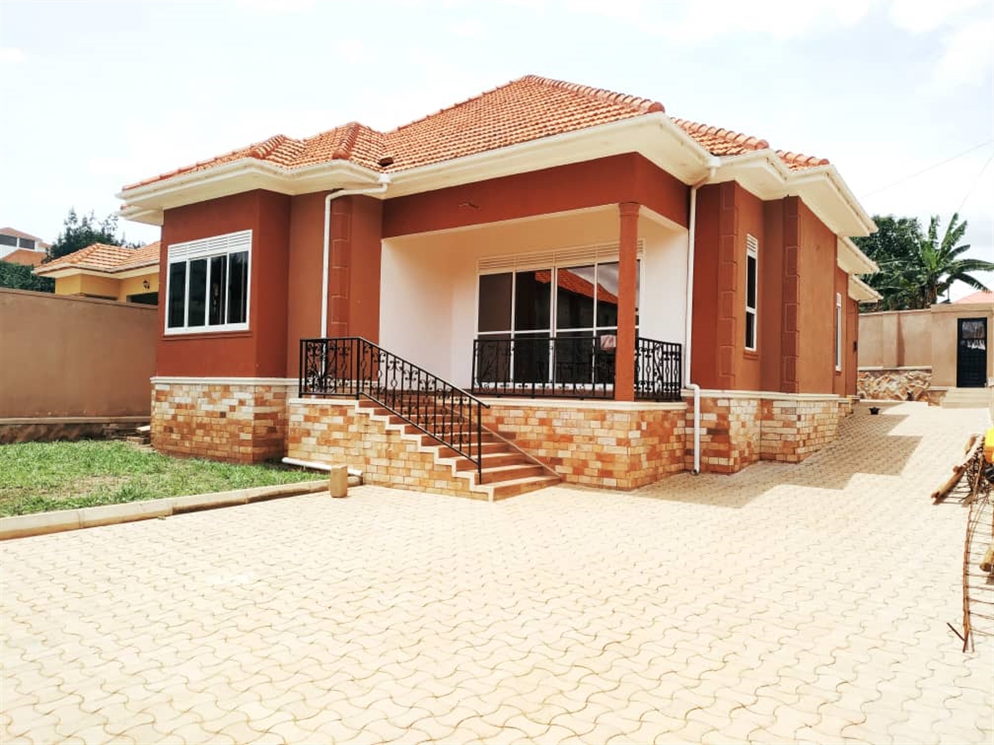 Bungalow for sale in Kira Wakiso