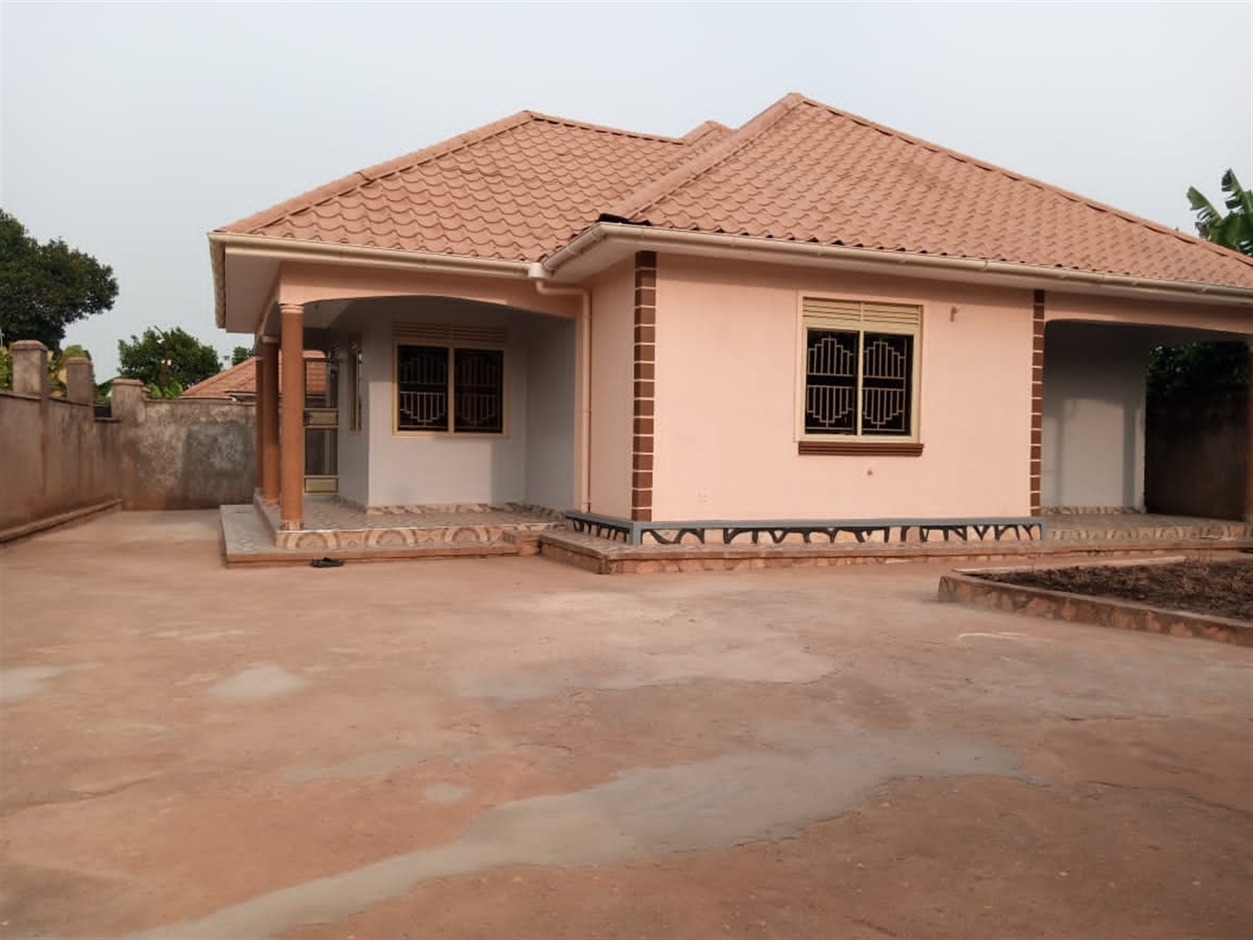 Bungalow for sale in Buwaate Wakiso