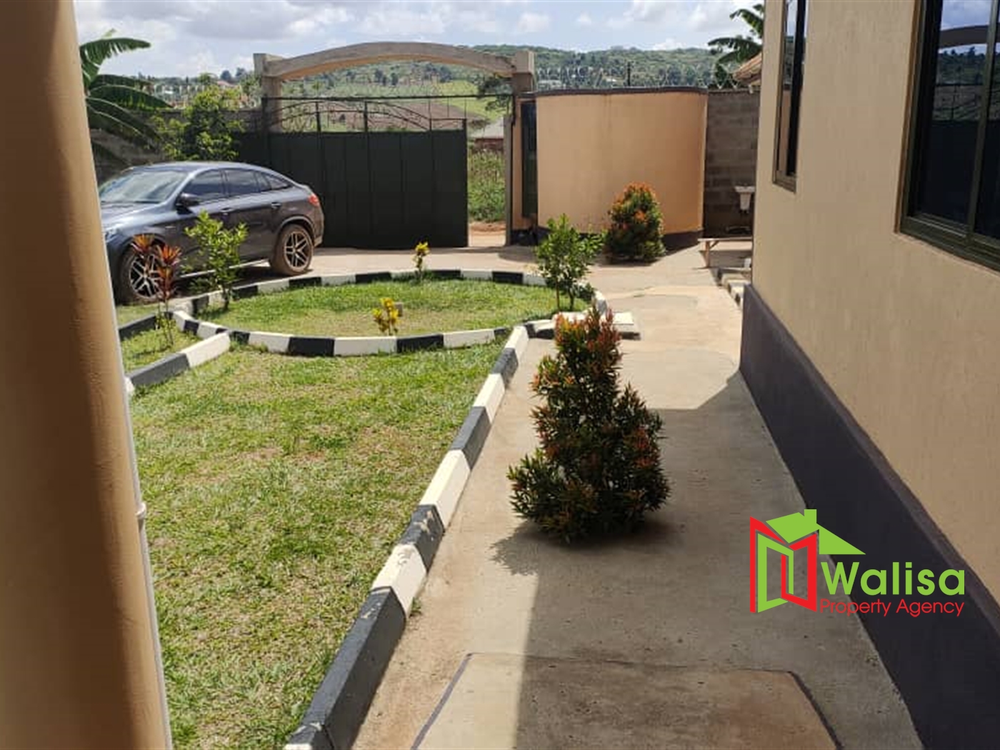 Bungalow for sale in Nakawuka Wakiso