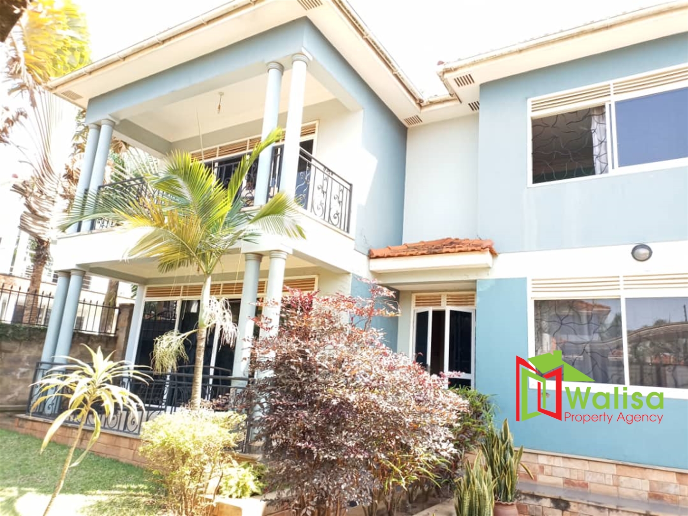 Storeyed house for sale in Naalya Wakiso