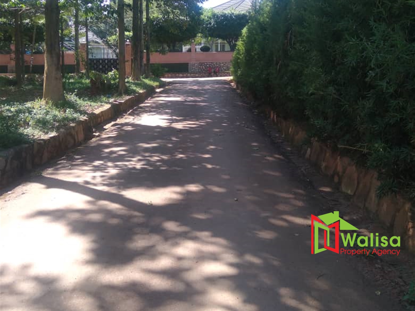 Storeyed house for sale in Seguku Wakiso