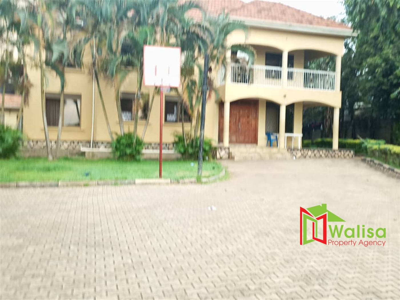 Storeyed house for sale in Naalya Wakiso