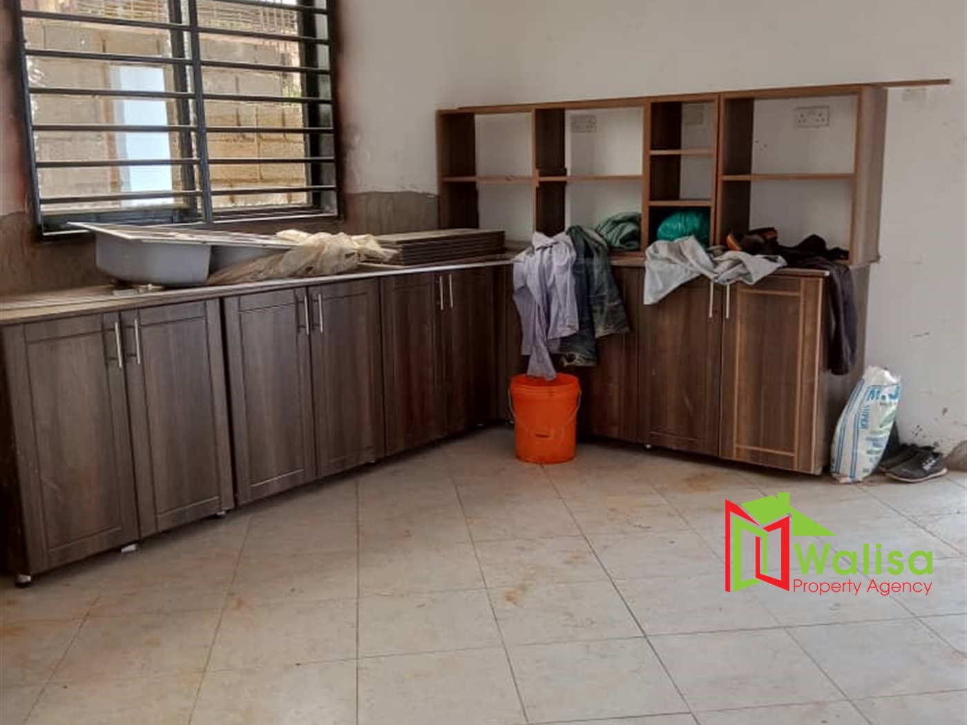 Storeyed house for sale in Seguku Wakiso