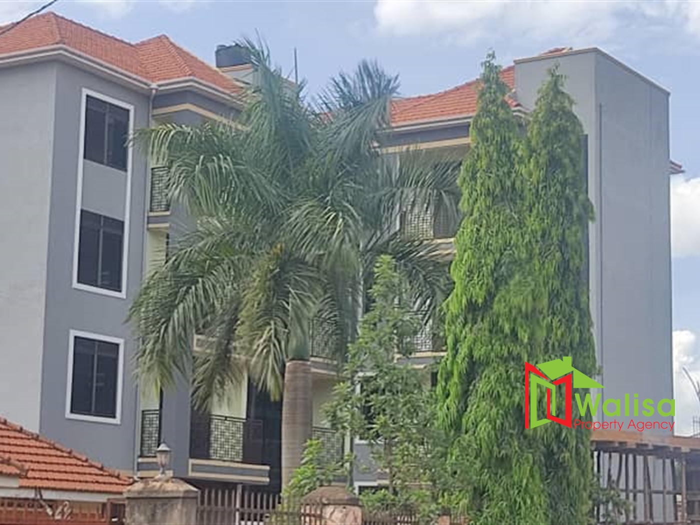 Apartment block for sale in Kiwaatule Wakiso