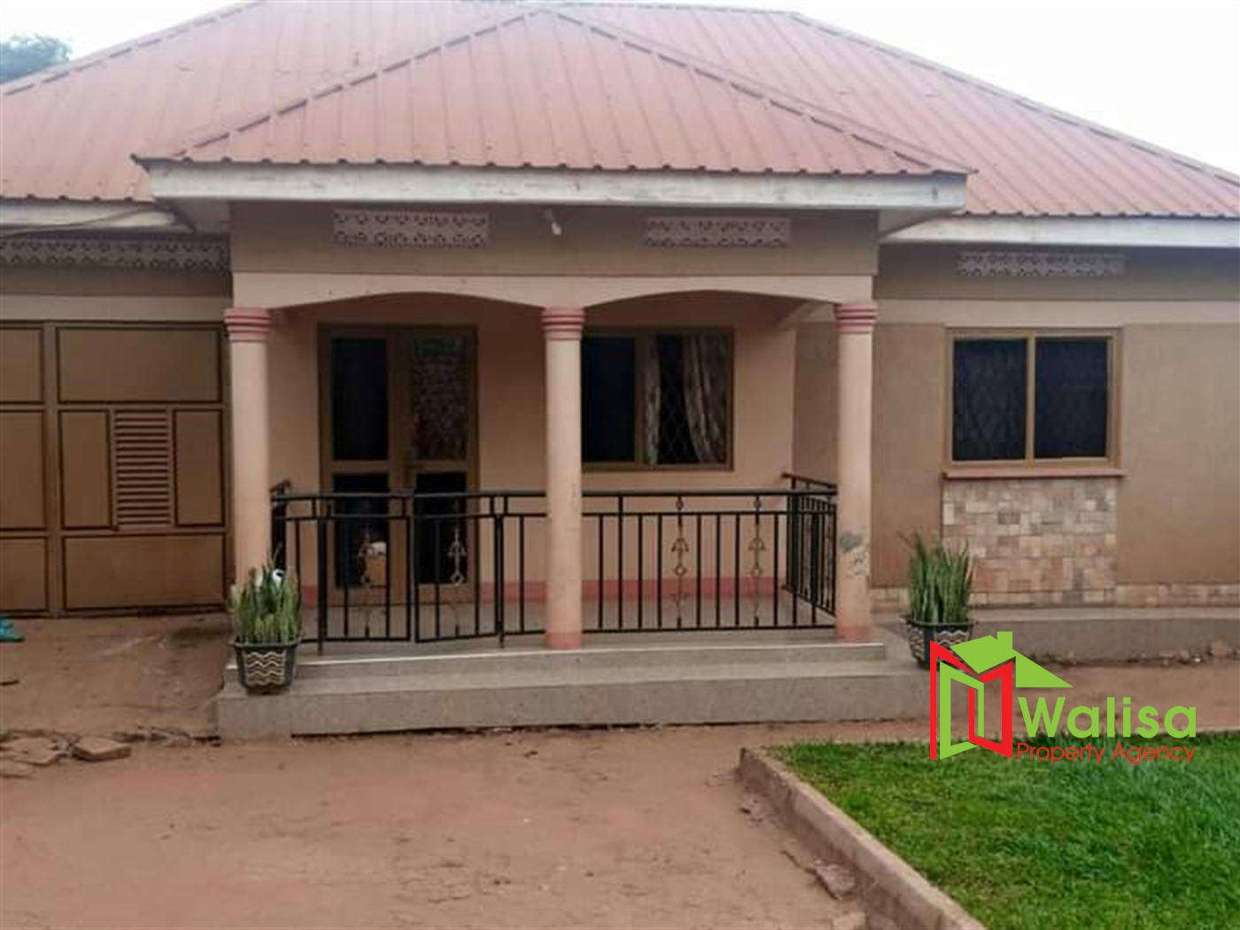 Town House for sale in Mpererwe Kampala