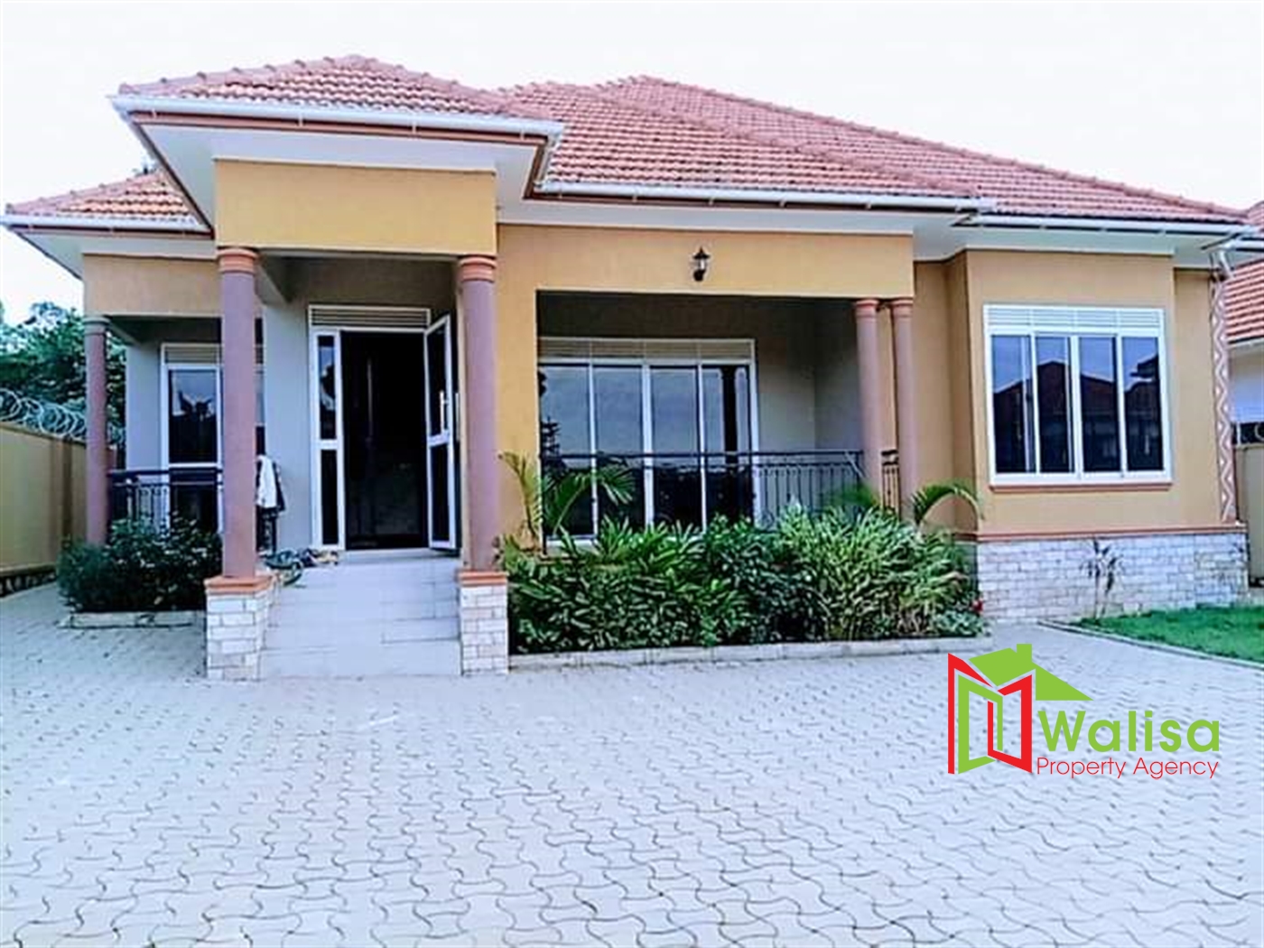 Town House for sale in Kira Wakiso