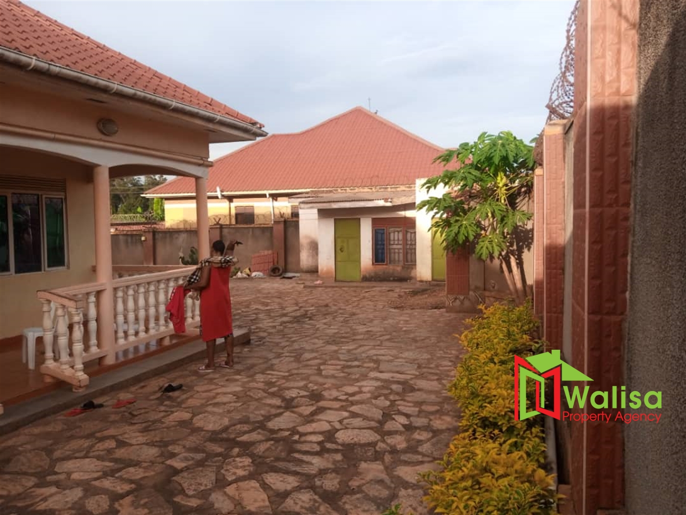 Town House for sale in Namugongo Wakiso