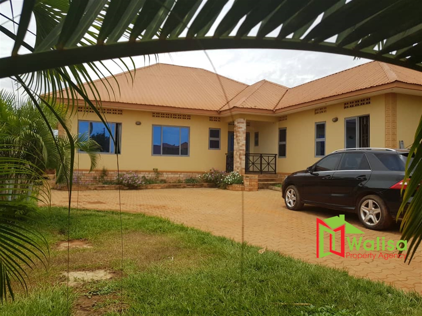 Town House for sale in Kyanja Kampala