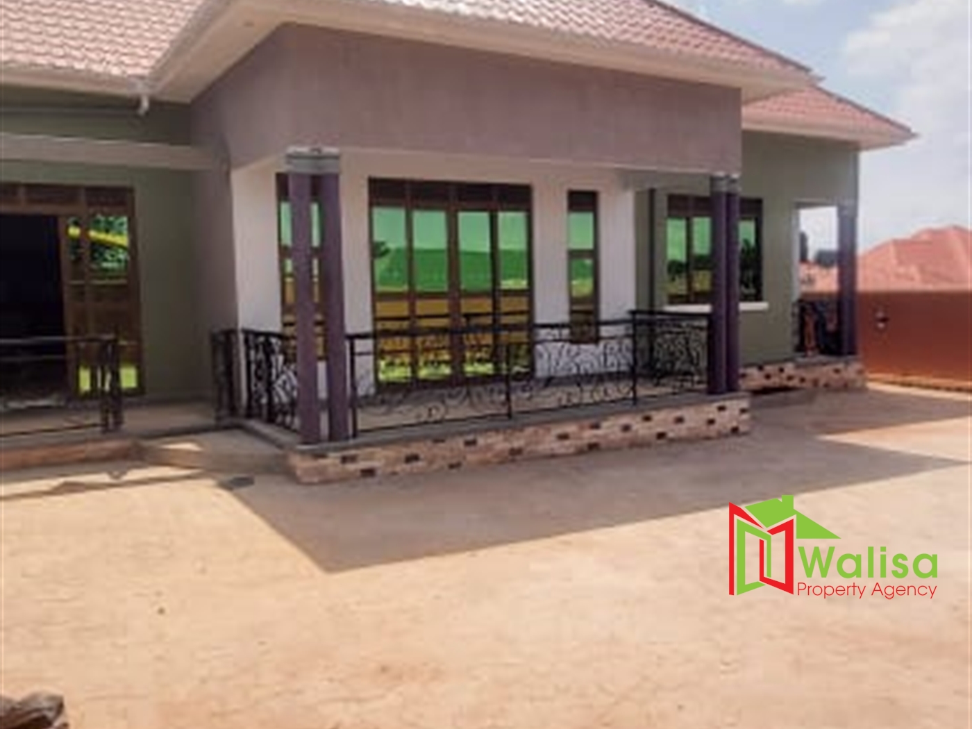 Bungalow for sale in Kitende Wakiso