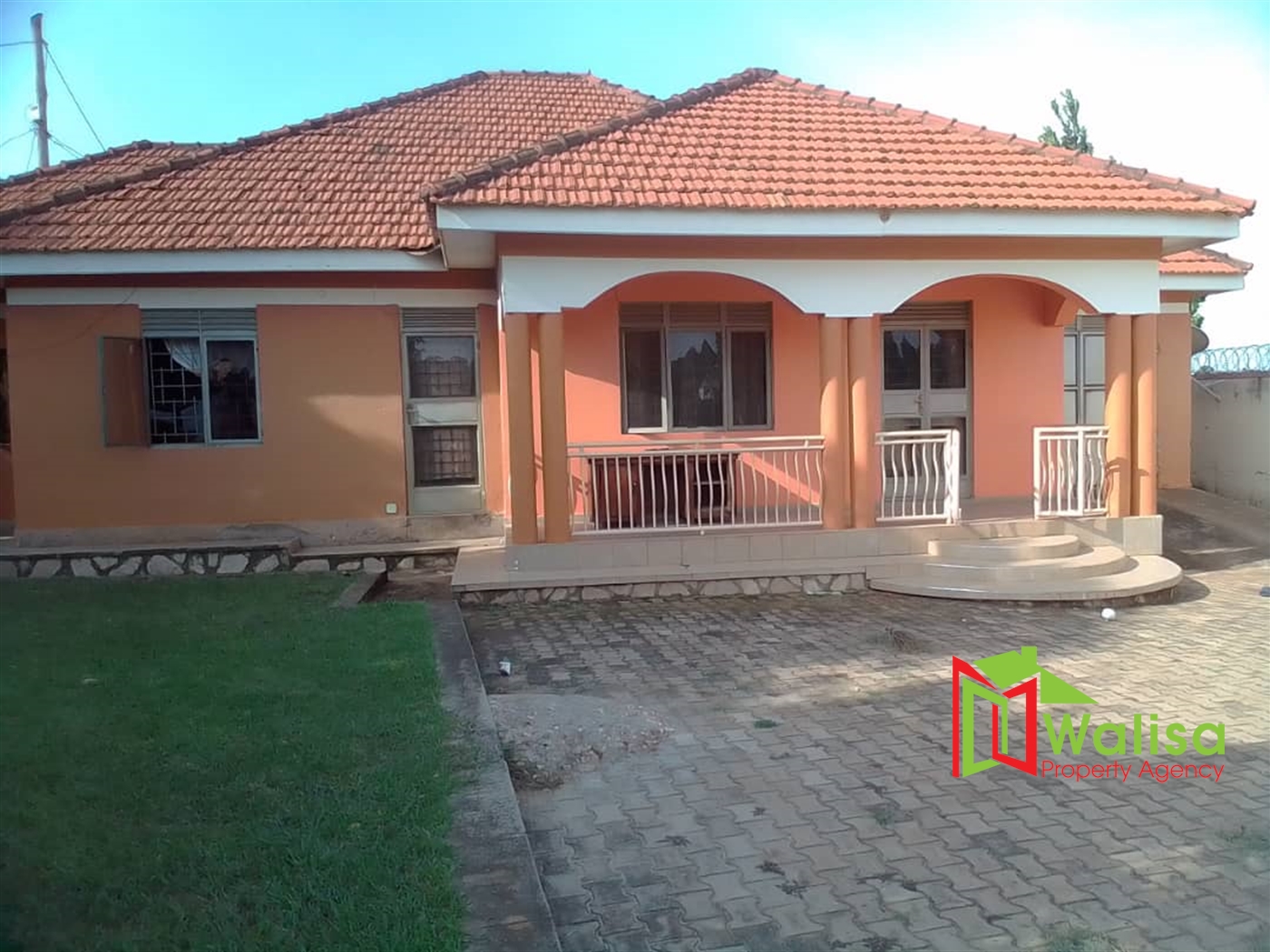 Town House for sale in Mbalwa Wakiso