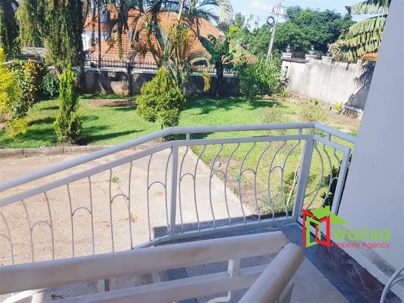 Town House for rent in Munyonyo Kampala