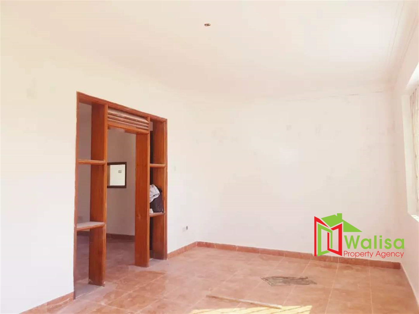 Town House for rent in Munyonyo Kampala