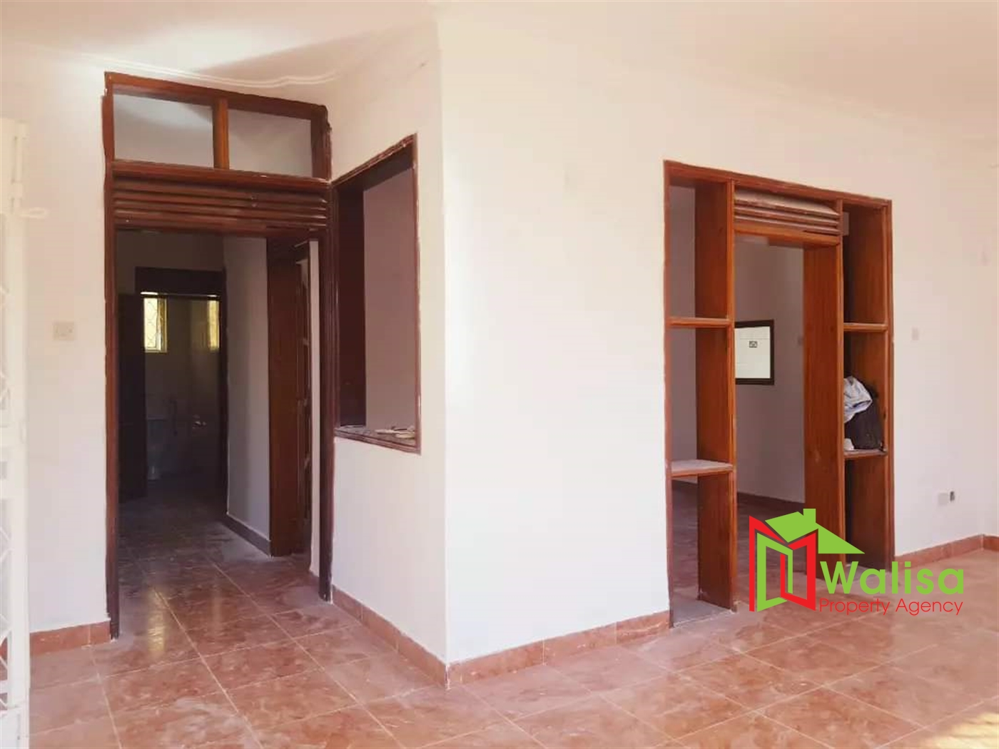 Town House for rent in Munyonyo Kampala