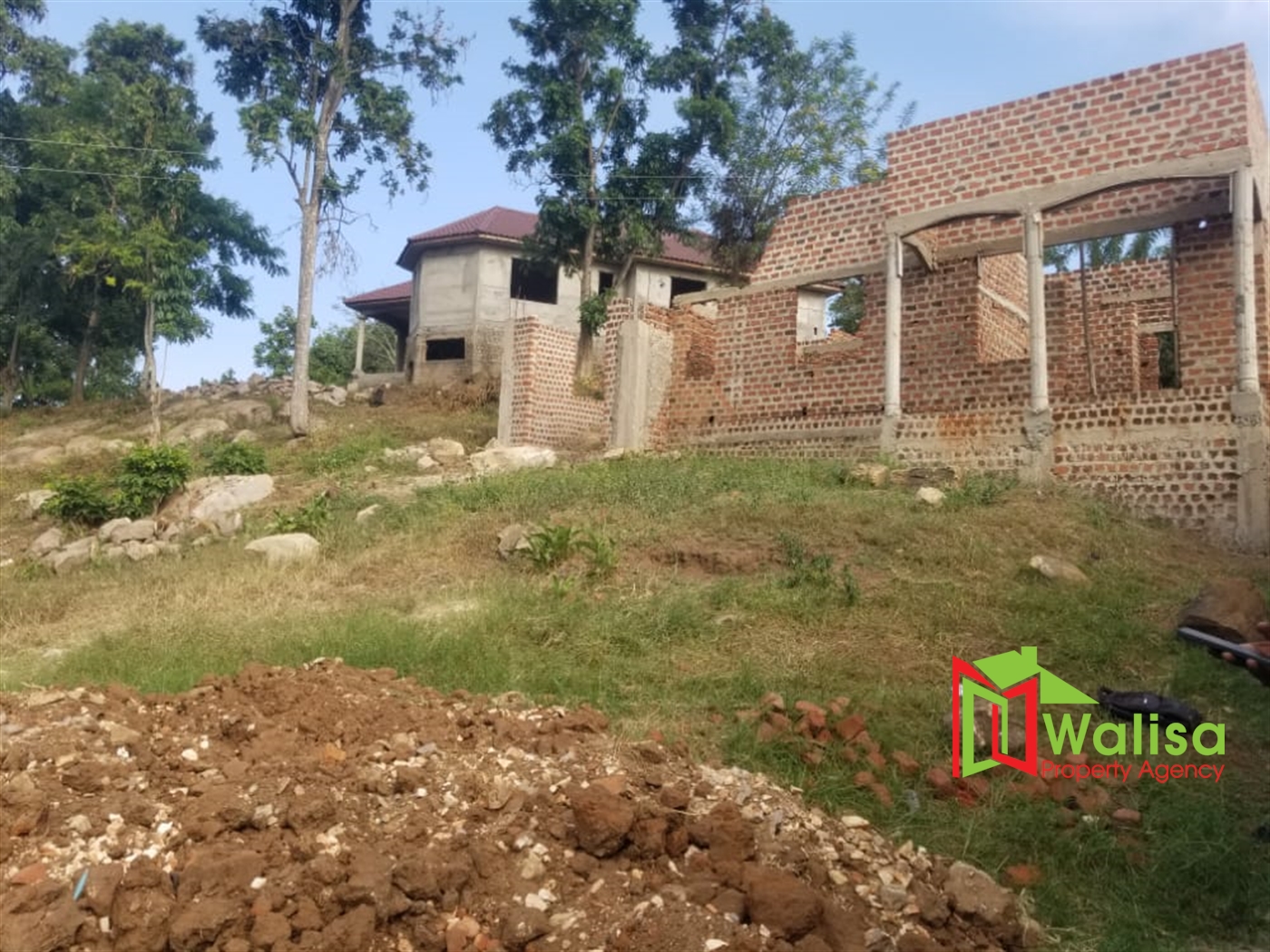 Shell House for sale in Kyetume Mukono