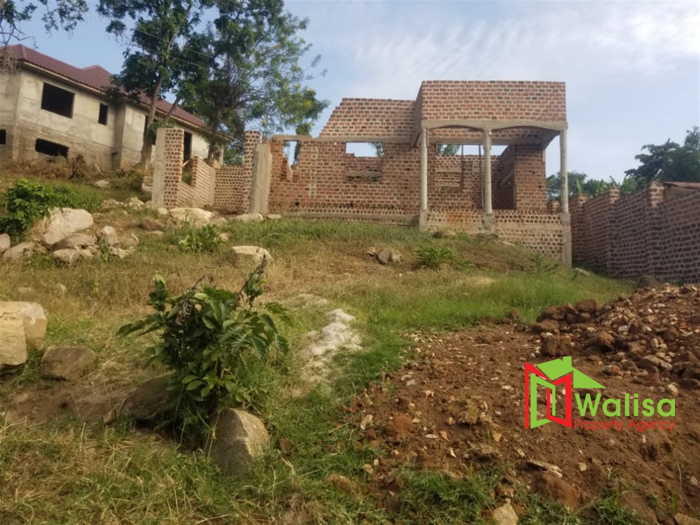 Shell House for sale in Kyetume Mukono