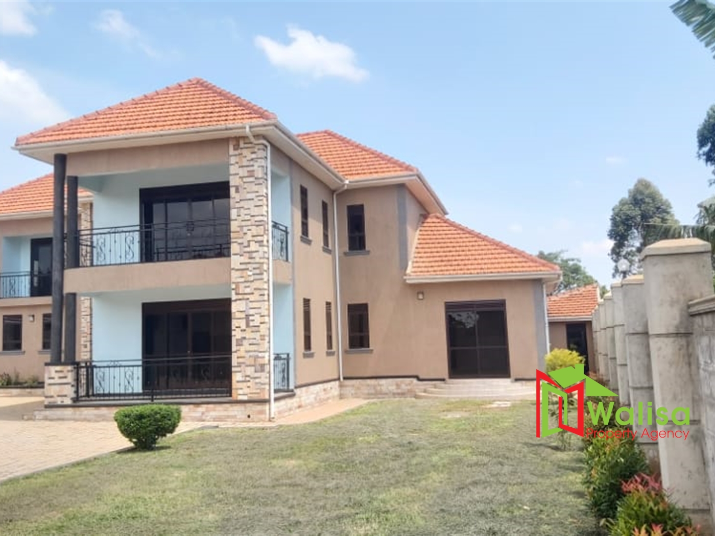 Mansion for sale in Entebbe Wakiso