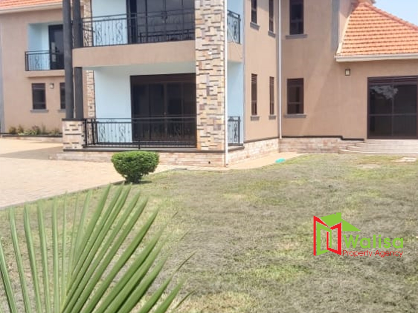 Mansion for sale in Entebbe Wakiso