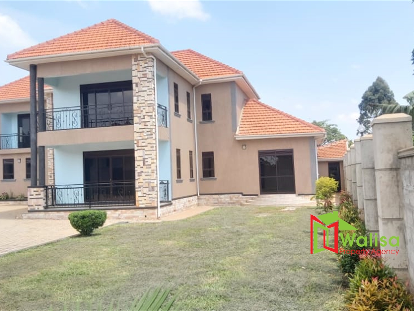 Mansion for sale in Entebbe Wakiso