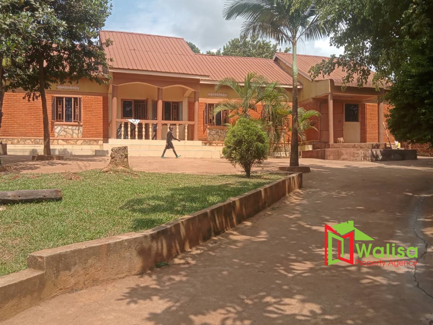 Town House for sale in Masanafu Kampala