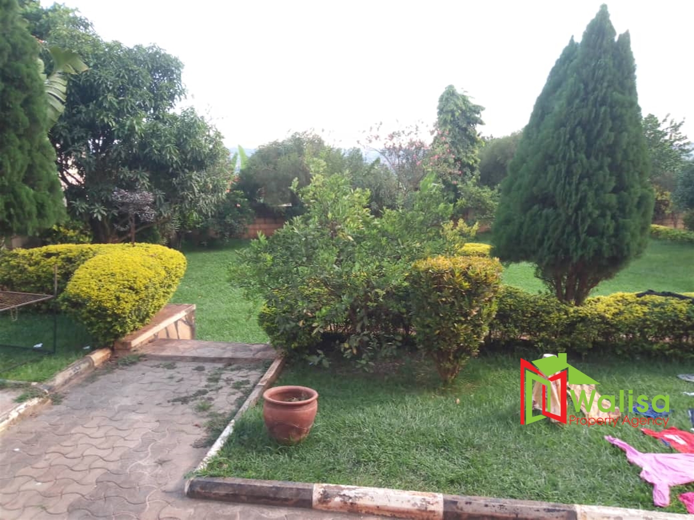Storeyed house for sale in lubowa Wakiso