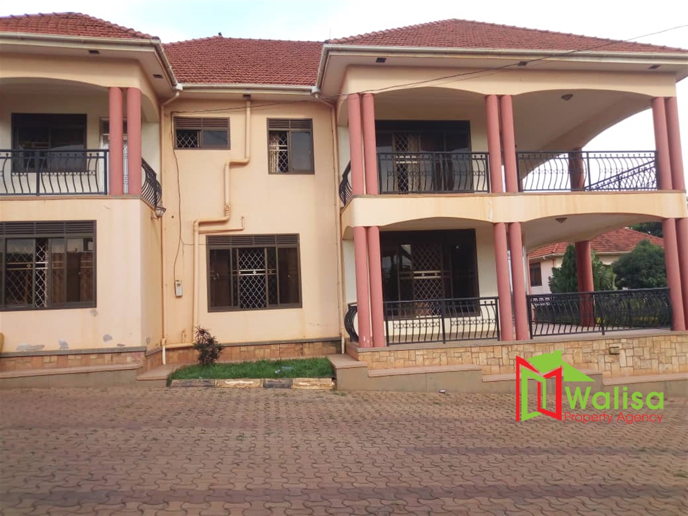 Storeyed house for sale in Lubowa Wakiso